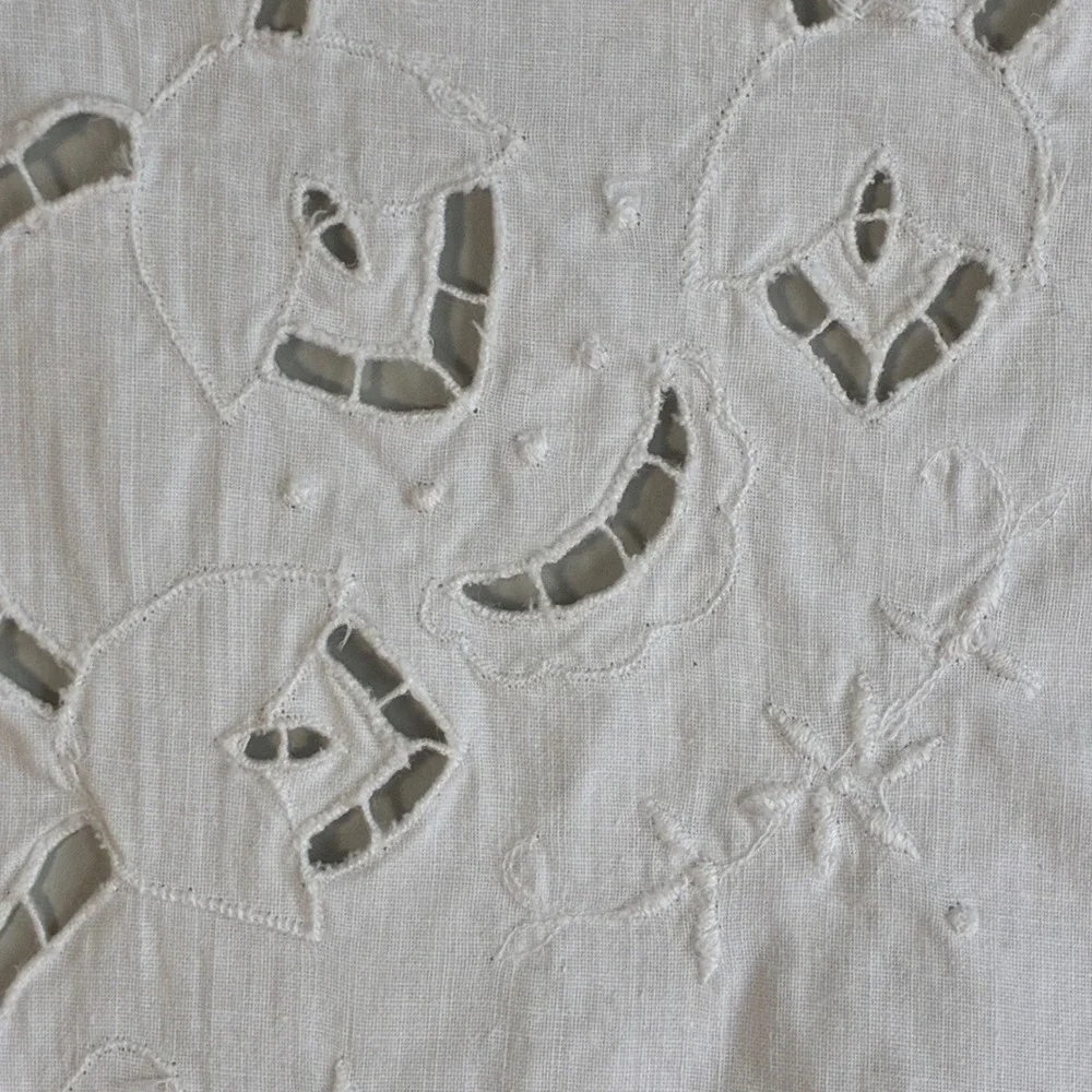 Vintage Table Runner 41